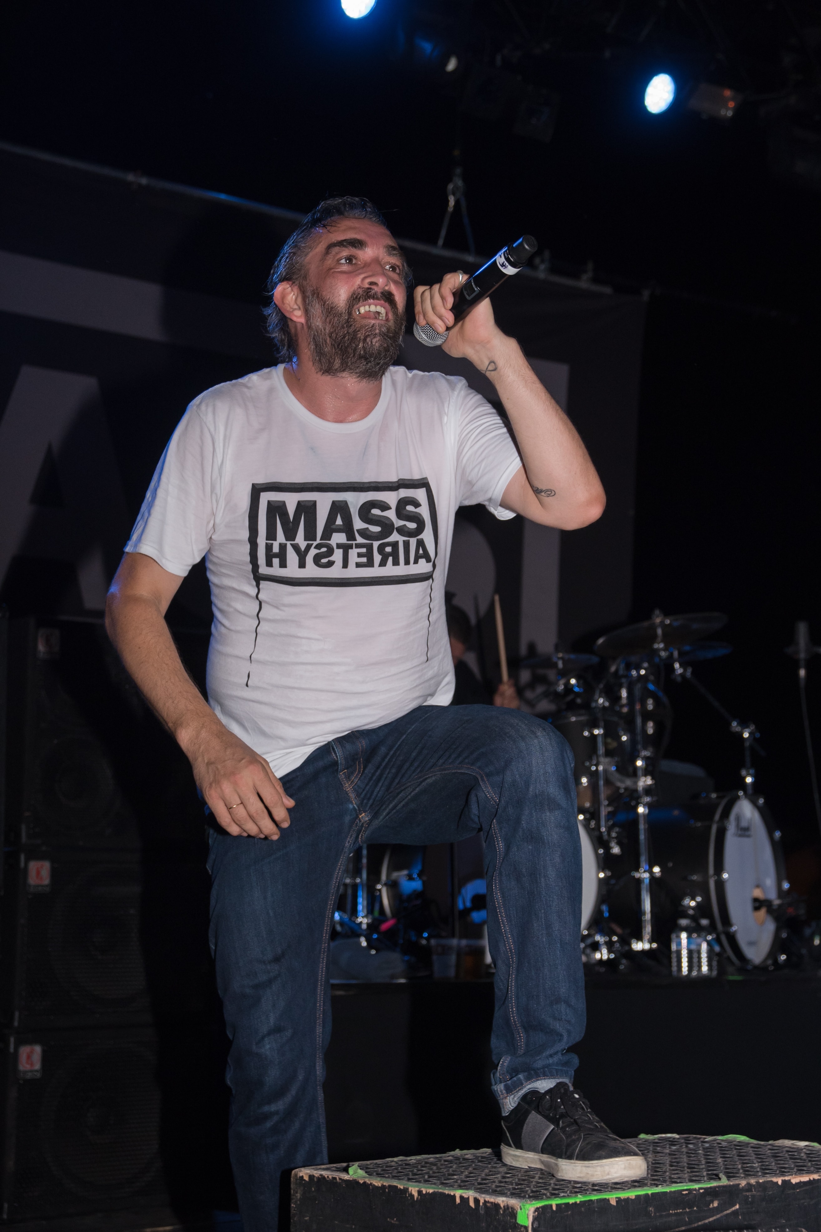 Mass Hysteria 21