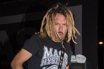 Mass Hysteria 13