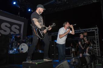 Mass Hysteria 15