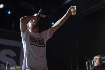 Mass Hysteria 3